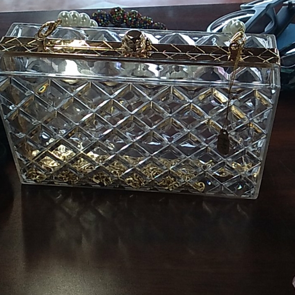 Purse - Picture 2 of 4